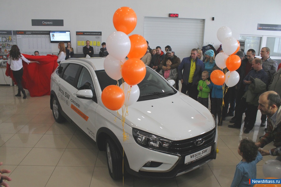 , , .   LADA Vesta SW Cross   "LADA "  