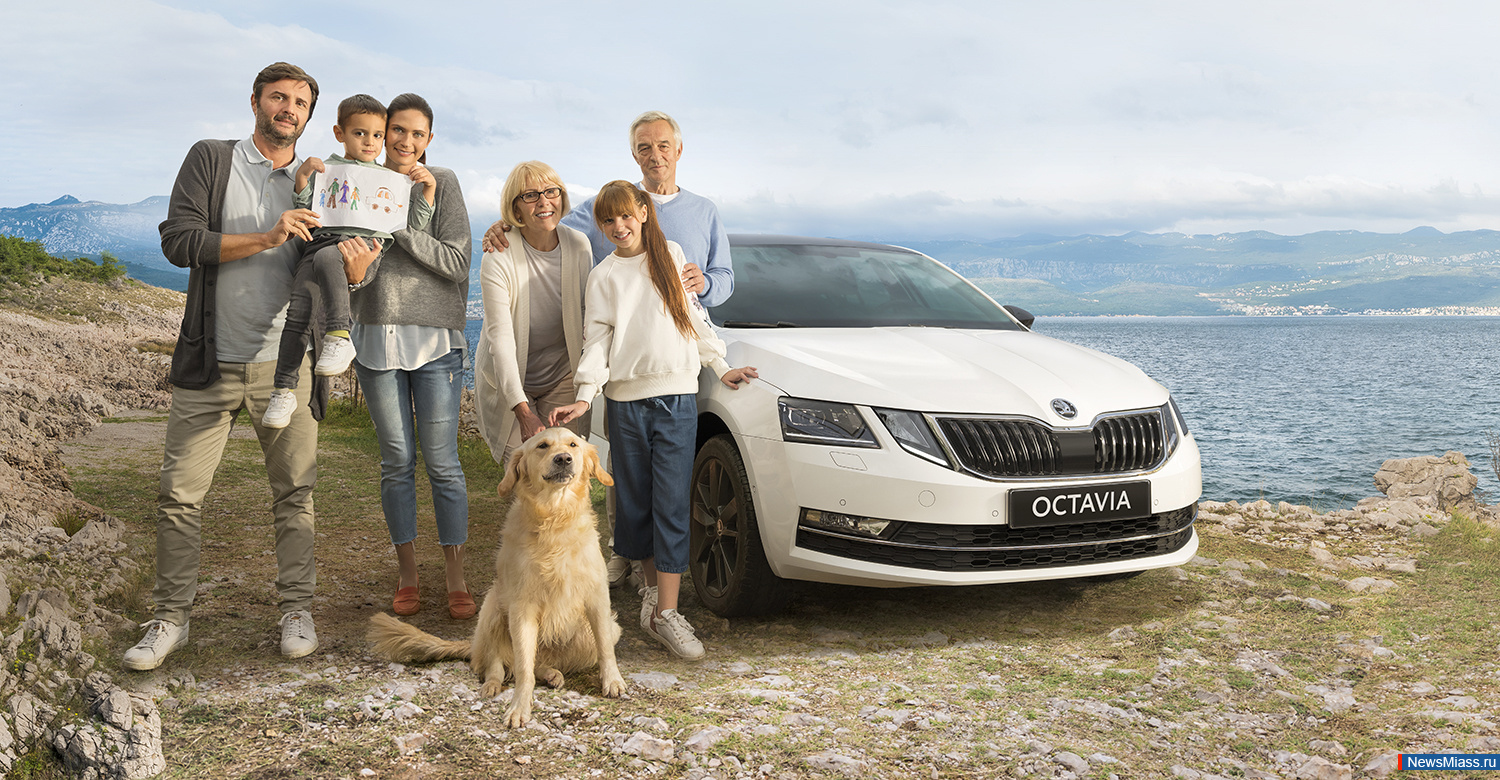 ŠKODA OCTAVIA.     .        ŠKODA OCTAVIA   *