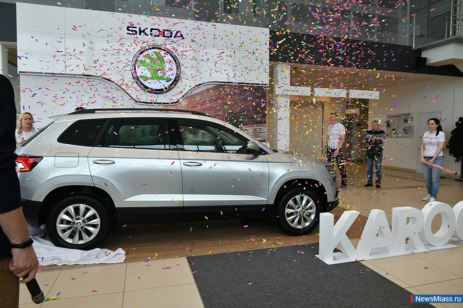  . 15  16     " "     ŠKODA KAROQ