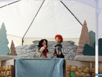 "Балаганчик сказок" показал детям Миасса кукольный спектакль