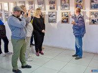 В Миассе открылась выставка Александра Мизурова