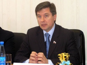 ����������� - � �������� �������������