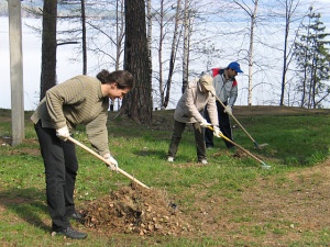 ���-���� "�����" ����� � ������ ������