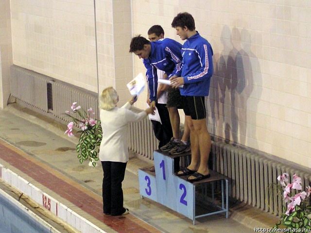  -.       V   "-2008"