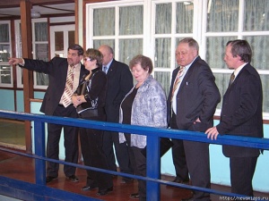 "����" ���� ����������� �� �������� �� "����"