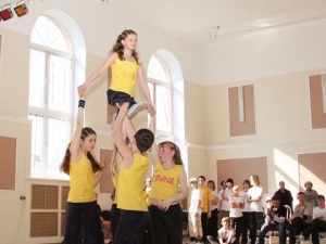 ���-���: ��������� �� �����