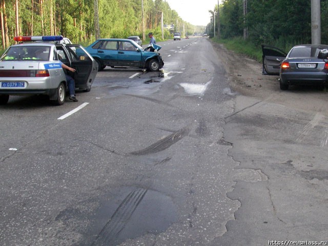      .    ""  ""      ,    - 