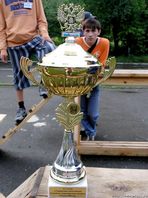 ���� ������ � "�������". � ������� ������ "������" ������ ����� ����������� �������� ���������� ��������������� �������