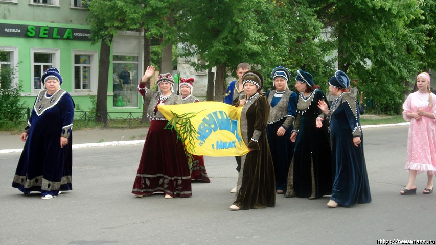 -  .    ""        " "