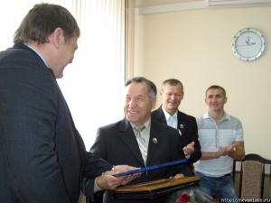 �������� ���� - � ������ � �������������