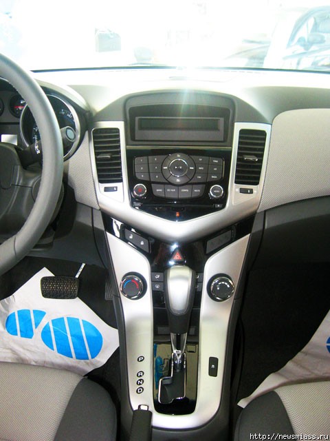 Chevrolet Cruze  .    Chevrolet Cruze    ""