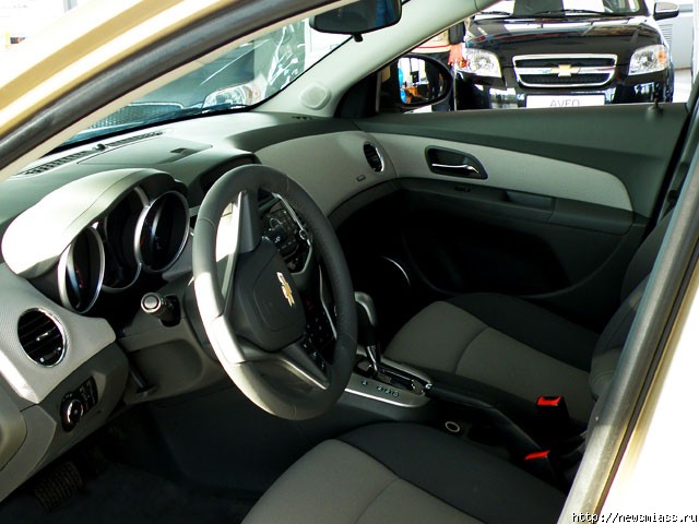 Chevrolet Cruze  .    Chevrolet Cruze    ""