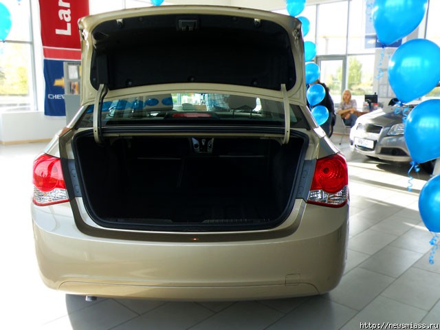 Chevrolet Cruze  .    Chevrolet Cruze    ""