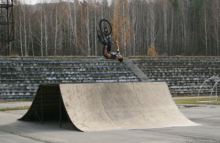 , , .     bmx-    