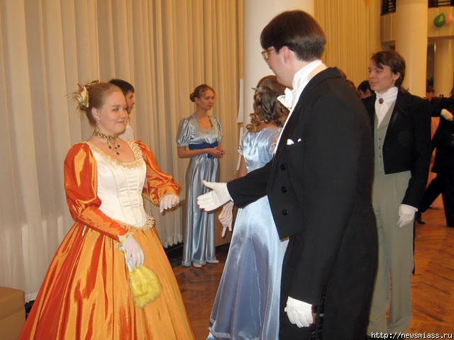 "  ...".            " XIX "