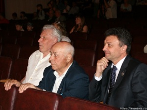 "����" ��������� ������������