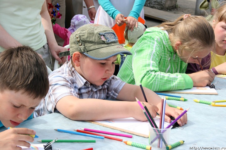 "  ".   ,   " ",    "  ".   ,  ,      ,   