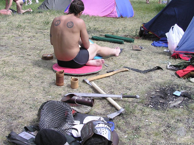 XVIII  :  ,  .    ,  ,   , -,      -    