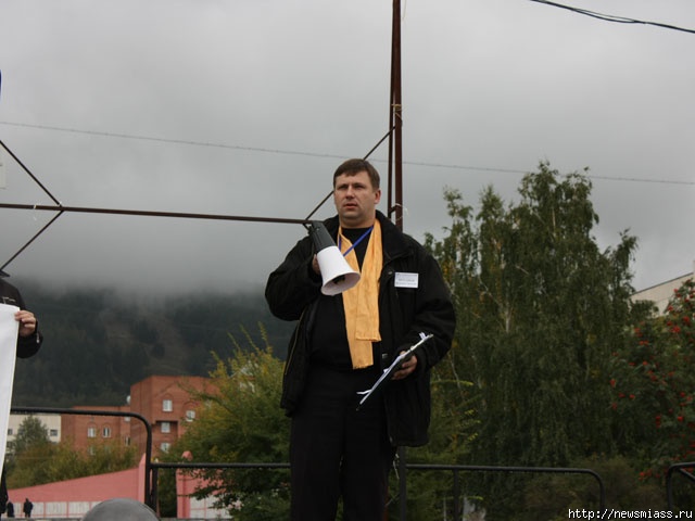 ������ ���������. �� ������� ����� ������� �������������, �� ������ �� �����, ��������� ������������ �������, ����������� �������� ��� � ��������� � �������� ���