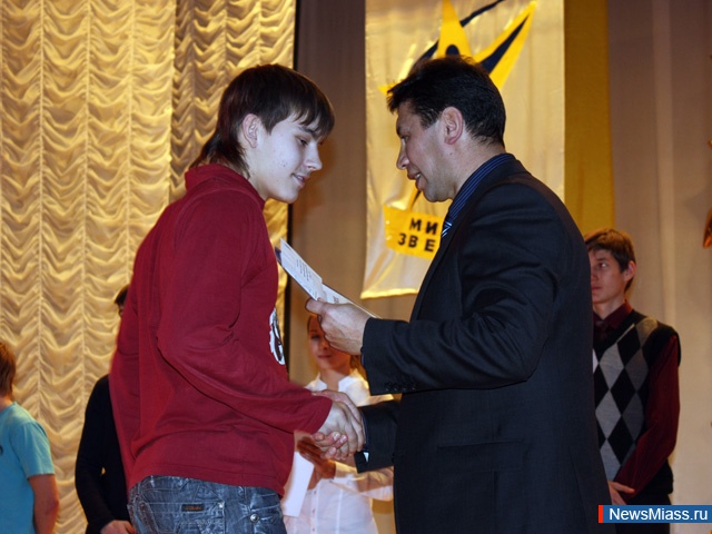   - "  2010".         -    ""