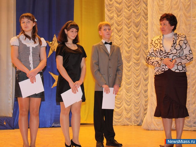   - "  2010".         -    ""