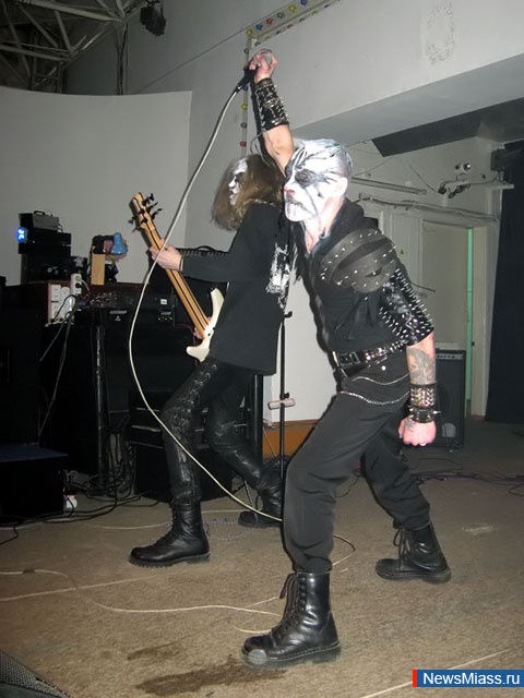     .   ""         Black metal