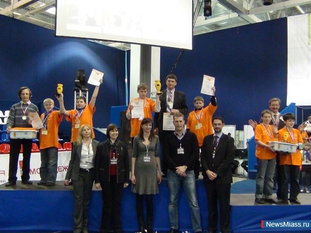      .    10        " 2011"