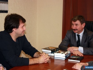 � ����� ������� ������ � ������� ������