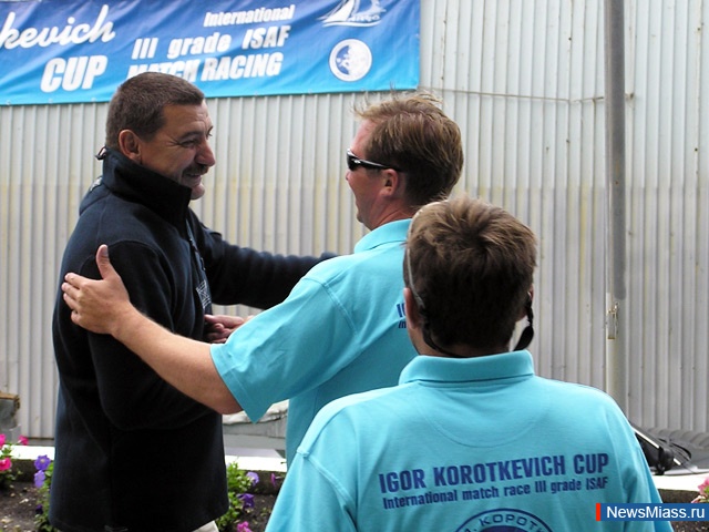     .         " .  2011"