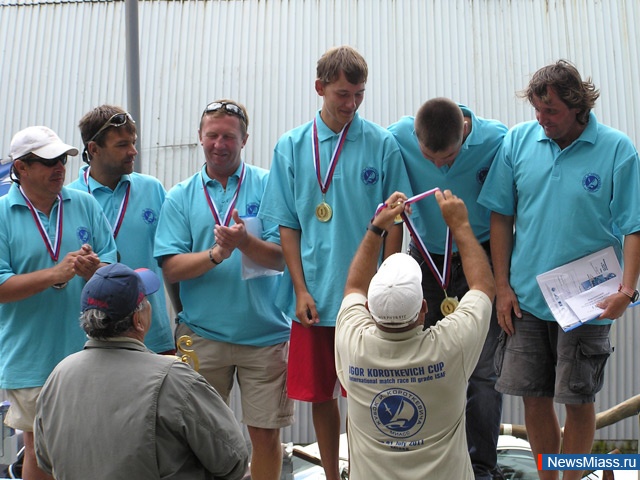     .         " .  2011"