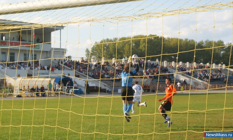 ""  " ".              3:0