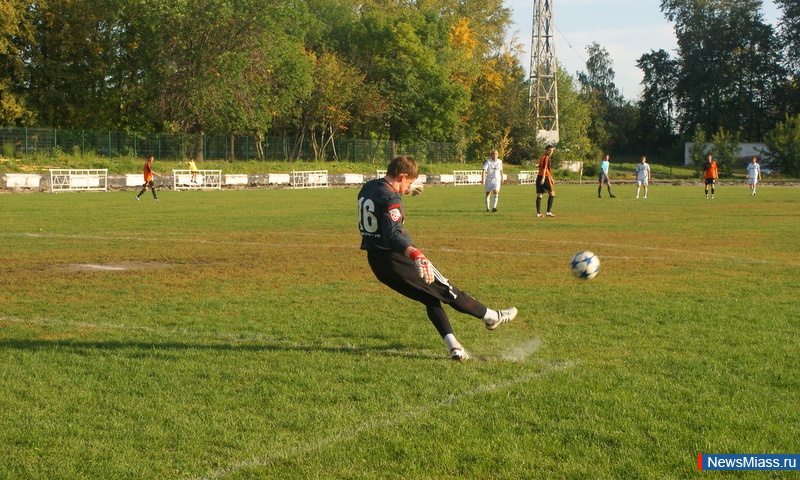 ""  " ".              3:0