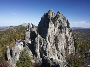 ����� �������� �������