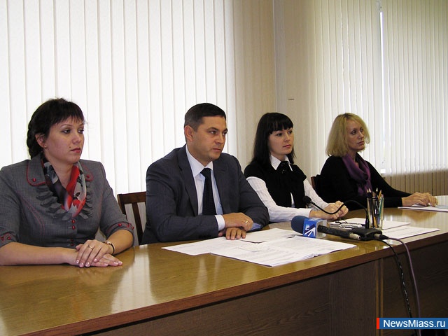 �� ������ ������� ��������� �����. ������ �����, ���� � ���������� ������� �������� �� ������ �� ���� �����������, ��������� ������ �������� �� ������ � �����������