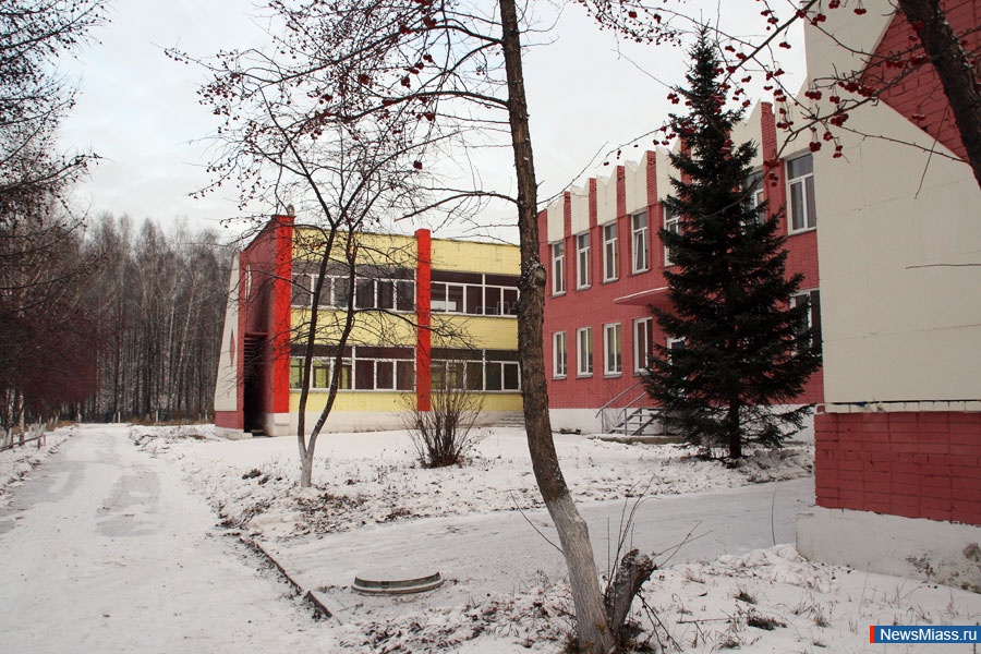    98   . 1            98