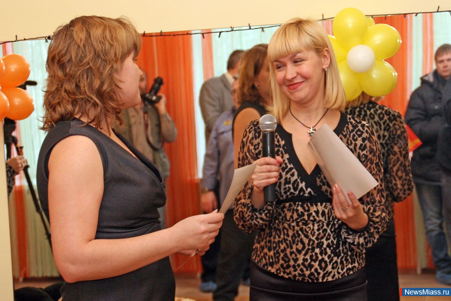    98   . 1            98