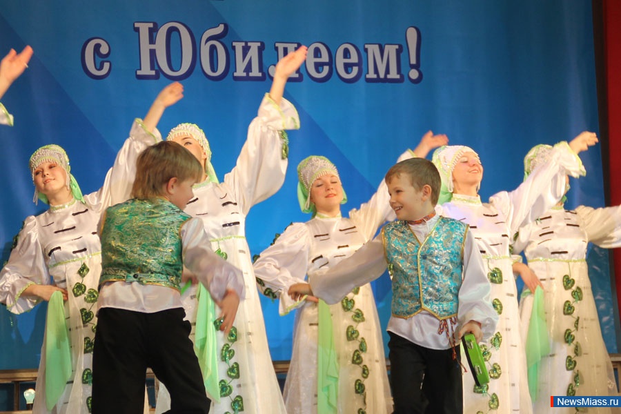     .       -  ,  70-   ""