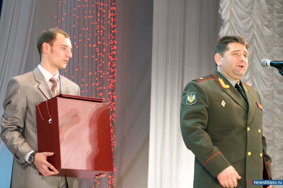     .       -  ,  70-   ""