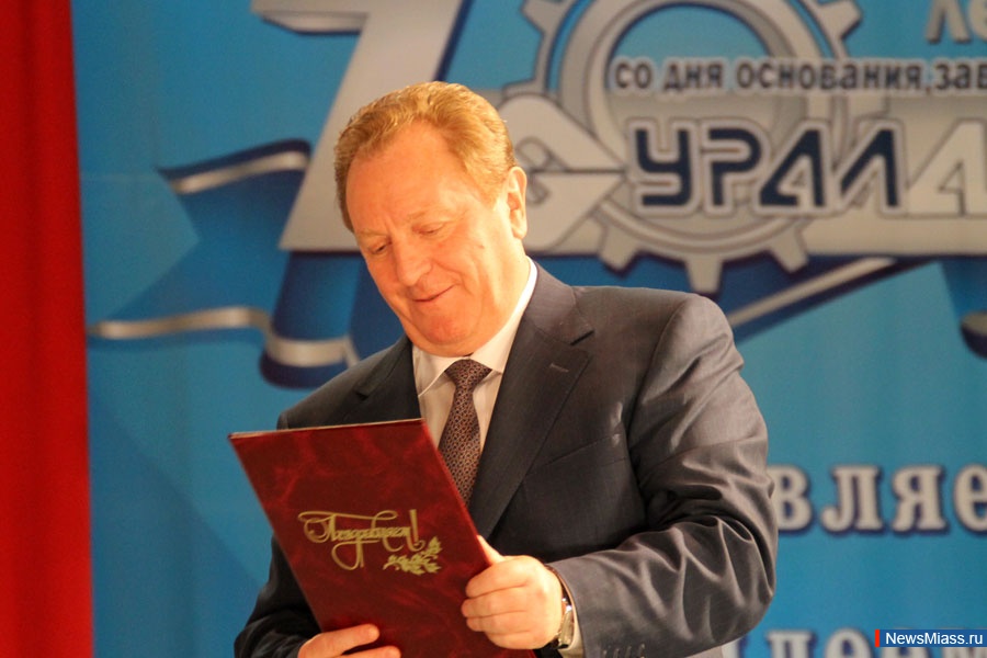     .       -  ,  70-   ""