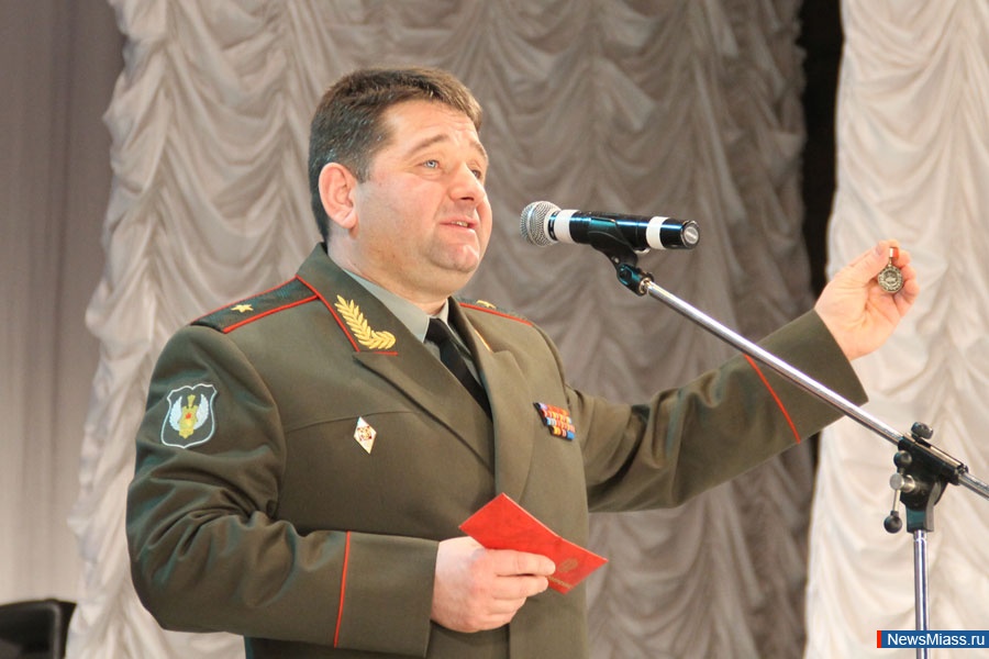     .       -  ,  70-   ""