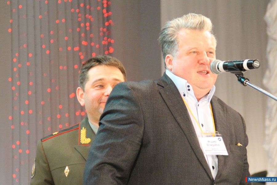     .       -  ,  70-   ""