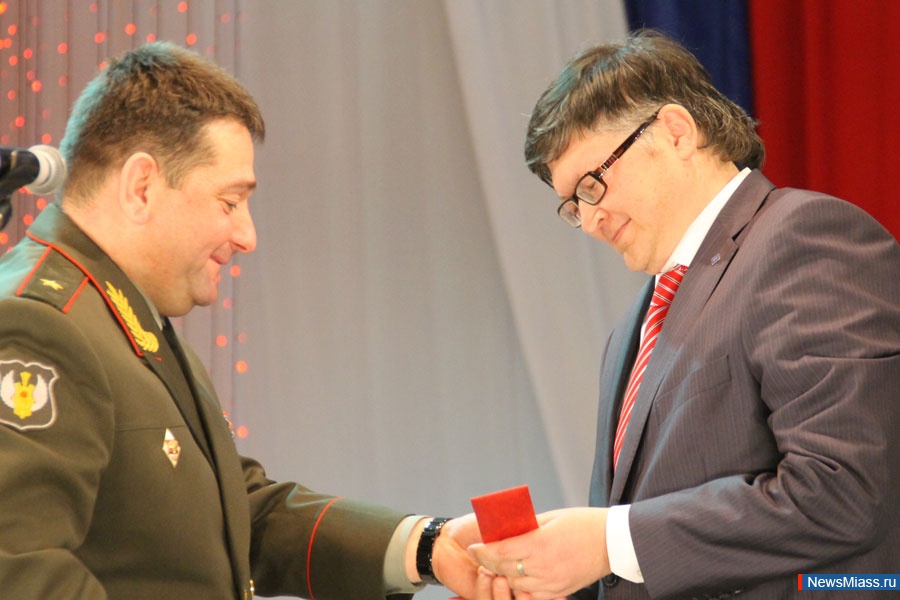     .       -  ,  70-   ""