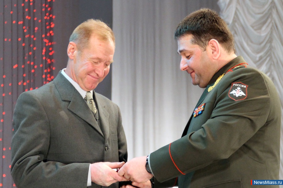     .       -  ,  70-   ""