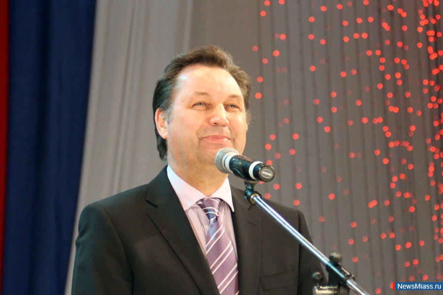     .       -  ,  70-   ""