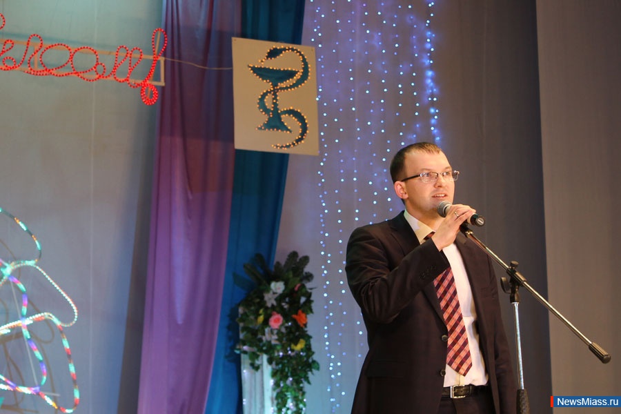 " ".      ,  70-       2