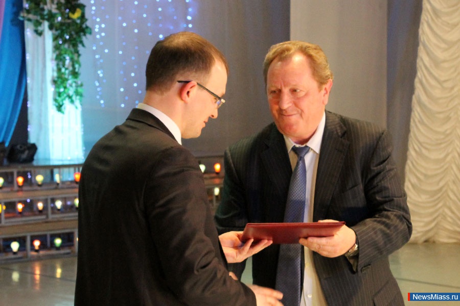 " ".      ,  70-       2