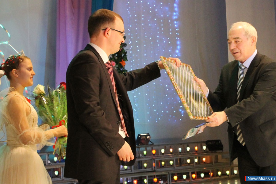 " ".      ,  70-       2