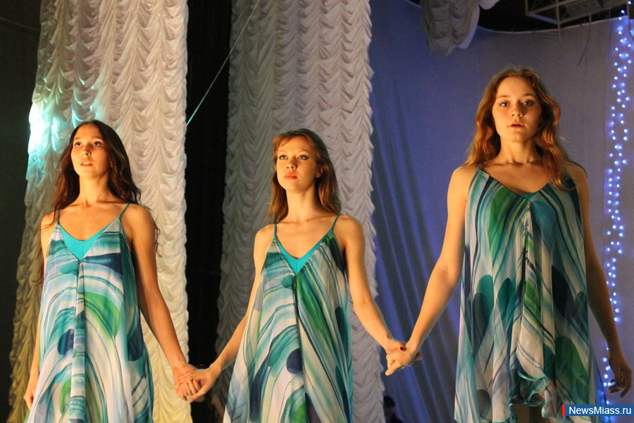  ""  .            " "