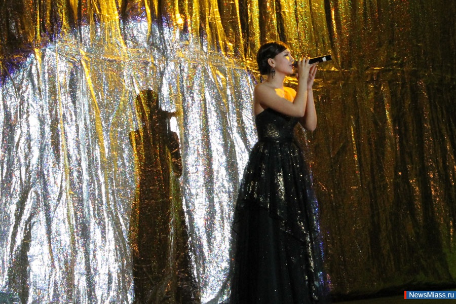  ""  .            " "