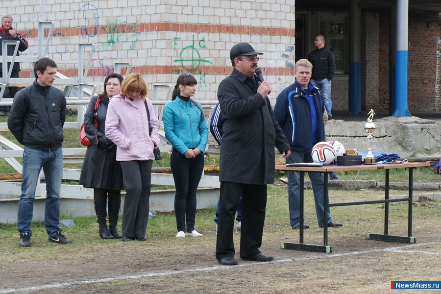   "-".              "-"